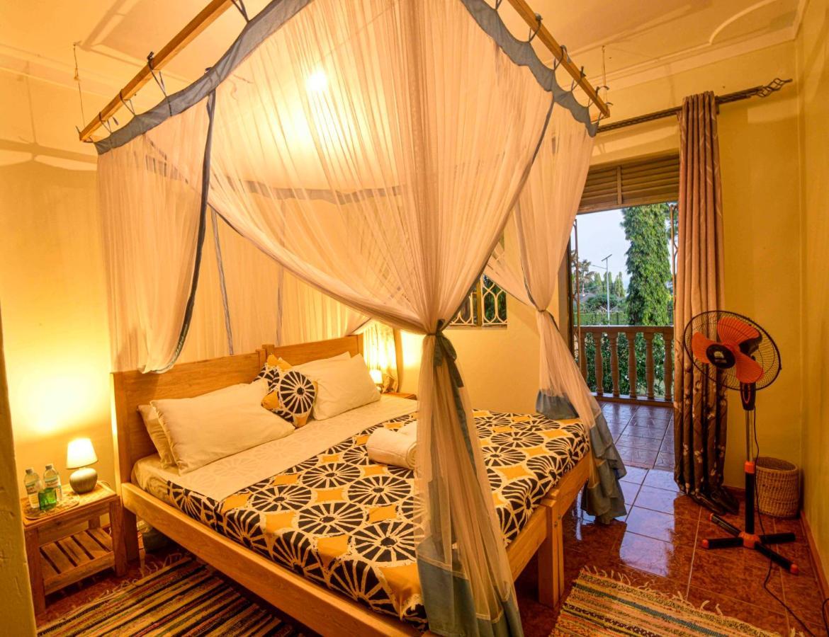 Cycad Entebbe Guest House Zewnętrze zdjęcie