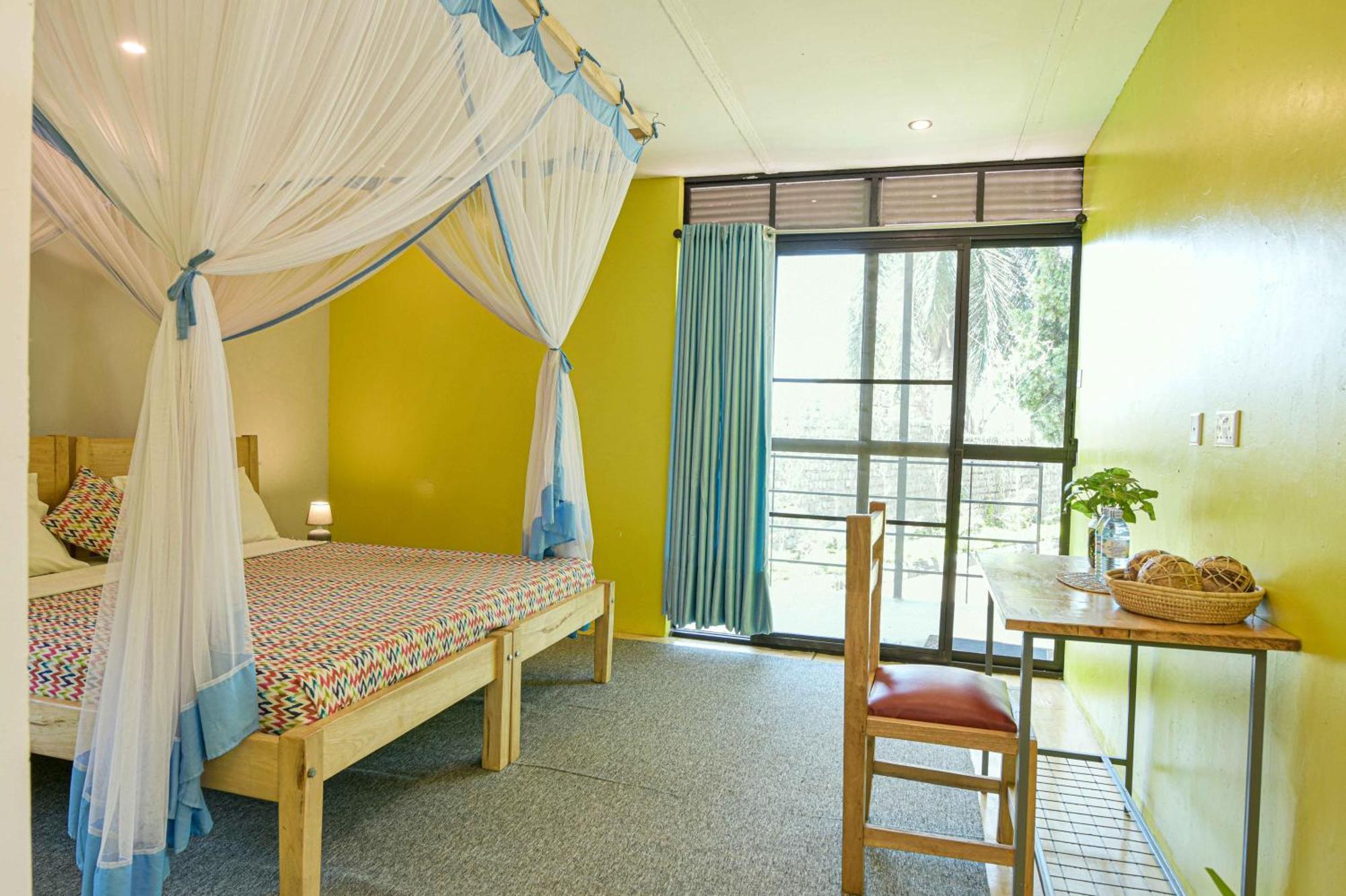 Cycad Entebbe Guest House Zewnętrze zdjęcie