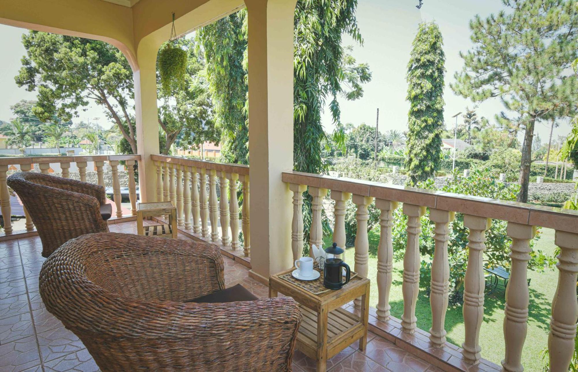 Cycad Entebbe Guest House Zewnętrze zdjęcie