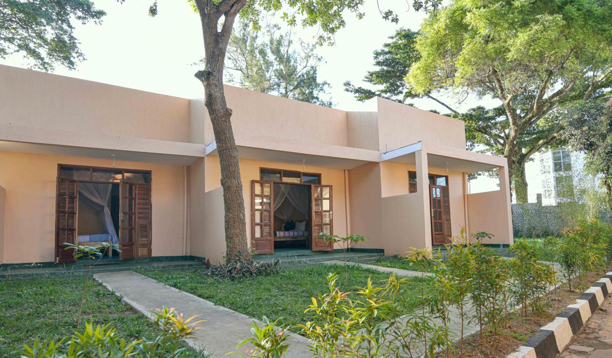 Cycad Entebbe Guest House Zewnętrze zdjęcie